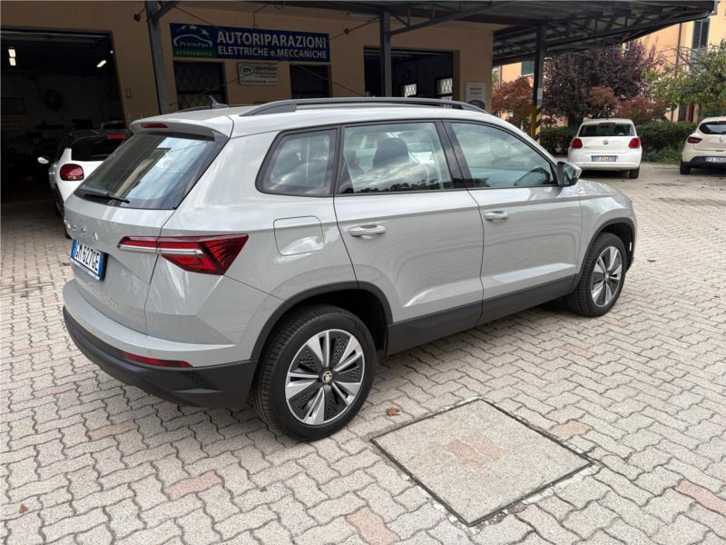 SKODA, KAROQ 2.0 tdi  115cv OK NEOPATENTATO