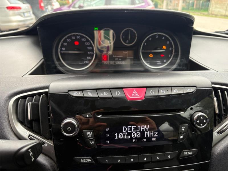LANCIA, Ypsilon 1.2 8v Silver 69cv OK NEOPATENTATO