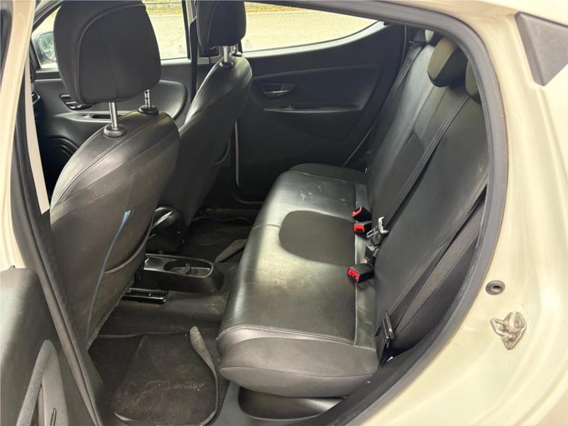 LANCIA, Ypsilon 1.2 8v Silver 69cv OK NEOPATENTATO