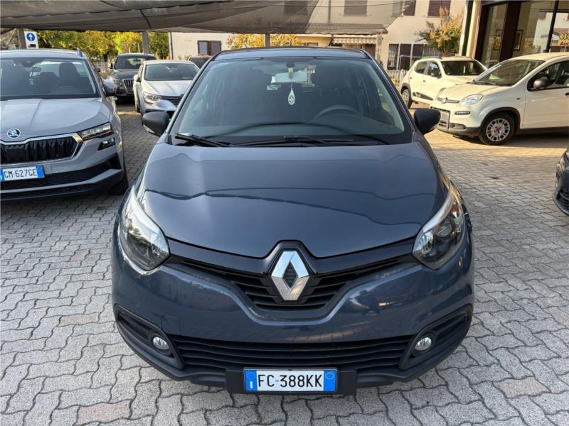 Renault, CAPTUR 1.5 dci Iconic 90cv OK NEOPATENTATO