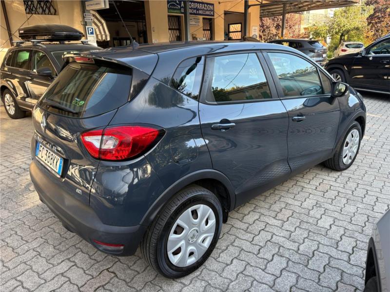 Renault, CAPTUR 1.5 dci Iconic 90cv OK NEOPATENTATO