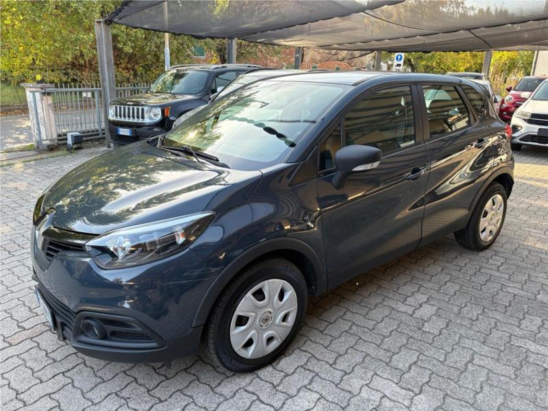 Renault, CAPTUR 1.5 dci Iconic 90cv OK NEOPATENTATO