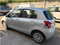 TOYOTA, YARIS 1.0 5 P LUXURY PACK OK NEOPATENTATO