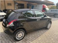 LANCIA, YPSILON  0.9 TwinAir 85 CV porte Metano  Silver OK NEOPATEN