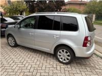 VOLKSWAGEN, TOURAN Volkswagen Touran 2.0 tdi Highline dsg OK NEOPATENTATO