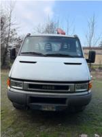 IVECO , Daily 35 CASSONE 3 METRI CON GRU